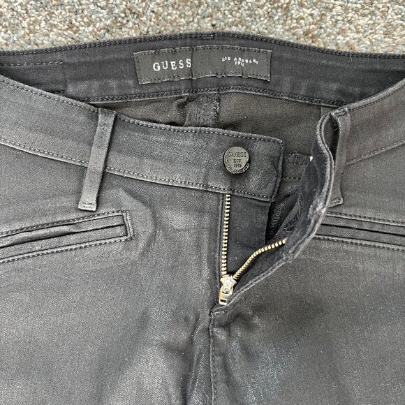 JUST IN: Guess women's jeans, Black, Size 25, Unique stretch, angle design - Picture 6 of 14